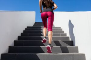 climbing-stairs_jstnews